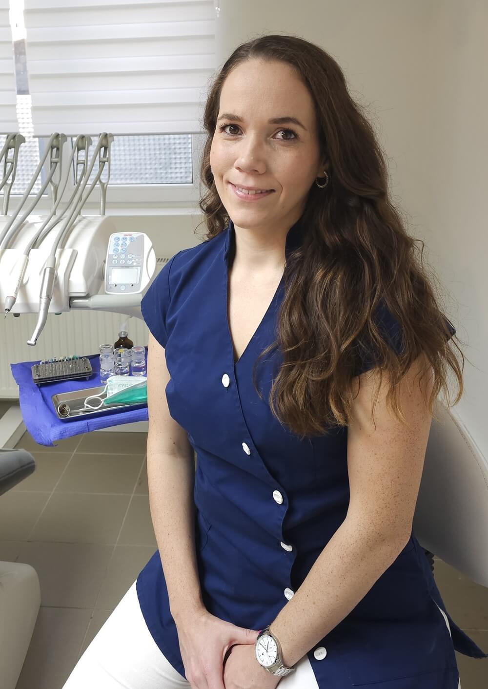 Dr. Tóth Márta